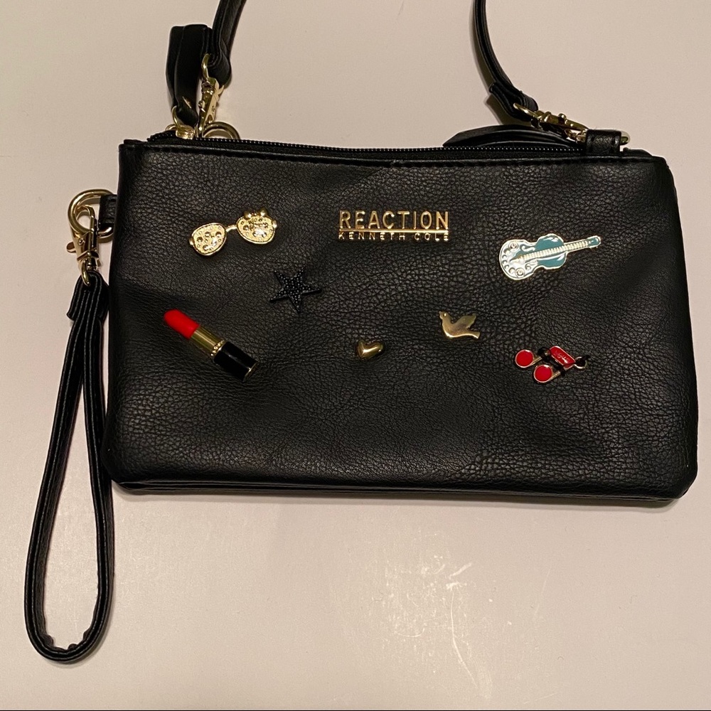 3/$25 Kenneth Cole Reaction crossbody purse